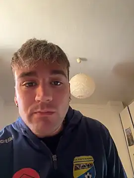 Snapshot of ErPumas126 chatting on 10.07.25 ErPumas126 online show from 10.07.25