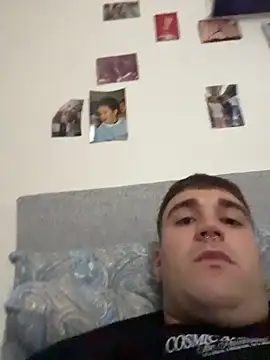 Snapshot of ErPumas126 chatting on 10.30.25 ErPumas126 online show from 10.30.25