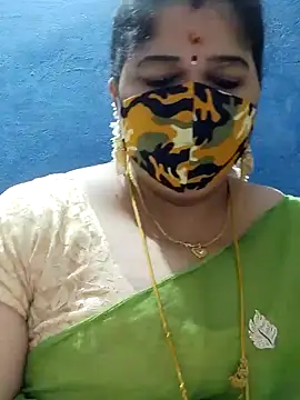 Snapshot of tamilthanushri chatting on 01.31.25 tamilthanushri online show from 01.31.25