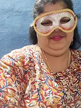 Snapshot of tamilthanushri chatting on 01.14.26 tamilthanushri online show from 01.14.26