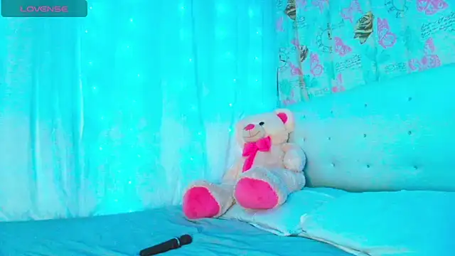 ivonjoness online show from 09.12.25