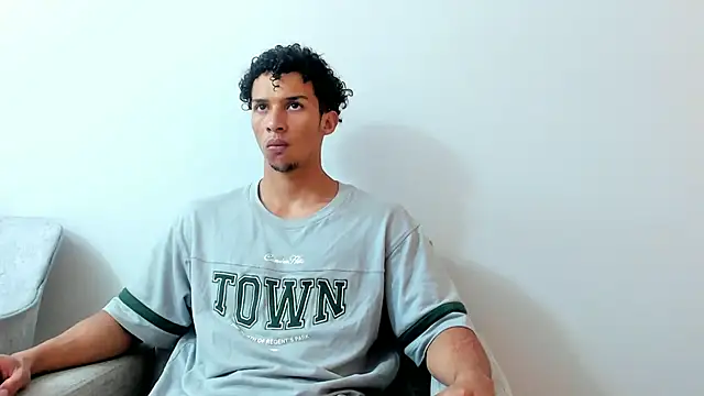 Snapshot of Dominick_star chatting on 12.04.24 Dominick star online show from 12.04.24