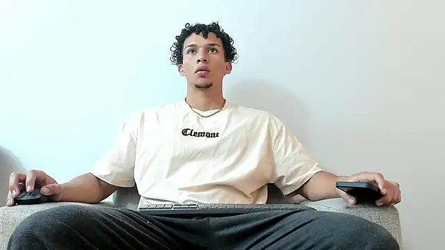 Snapshot of Dominick_star chatting on 12.30.24 Dominick star online show from 12.30.24