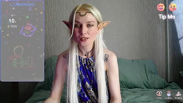 Snapshot of mischellemeow13 chatting on 09.14.25 mischellemeow13 online show from 09.14.25