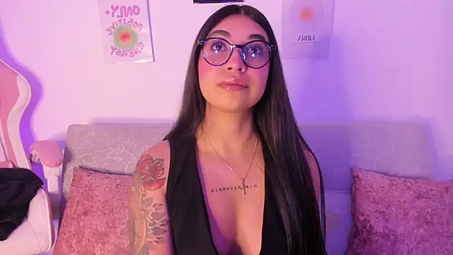 Snapshot of sensualhaven_ chatting on 01.07.25 sensualhaven  online show from 01.07.25