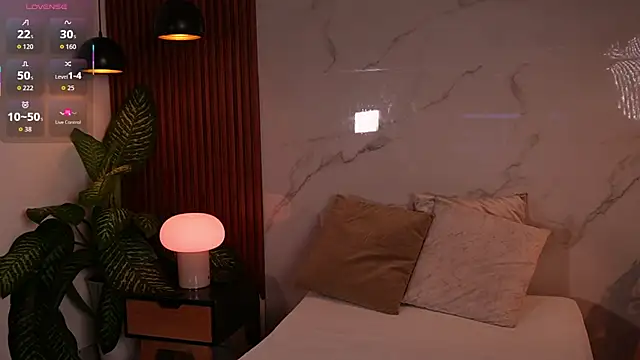 lexiee grey  online show from 05.07.26