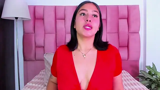 EmmaRossem online show from 02.08.25