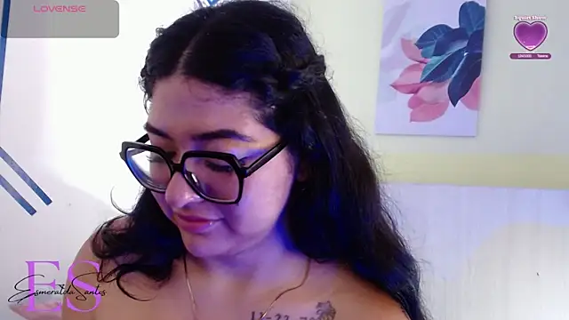 EsmeraldaSantoss online show from 12.26.24