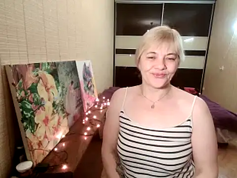 Lia Laguna77 online show from 02.15.25