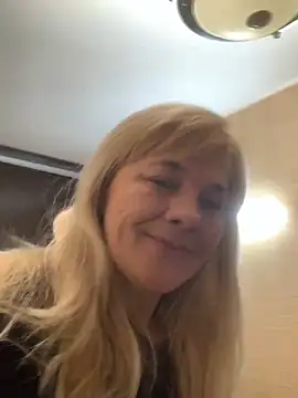 Lia Laguna77 online show from 02.18.25