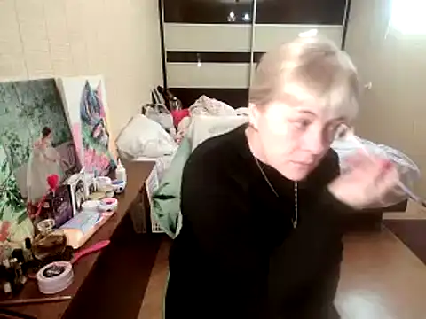 Lia Laguna77 online show from 11.30.25