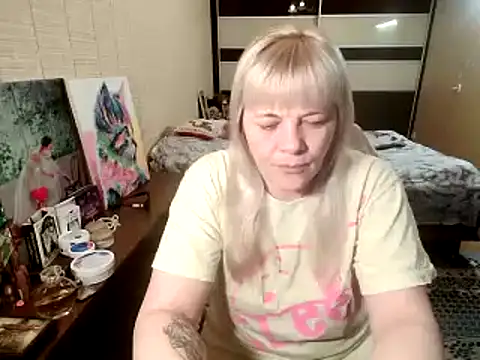 Lia Laguna77 online show from 05.10.26