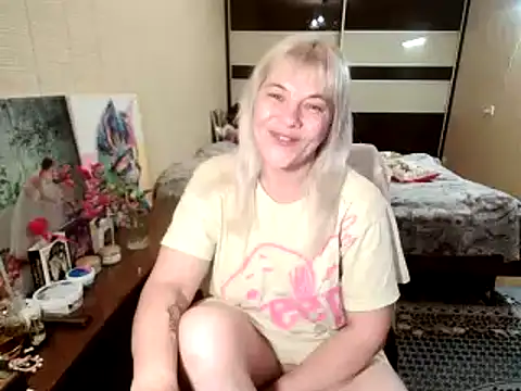 Lia Laguna77 online show from 07.10.26