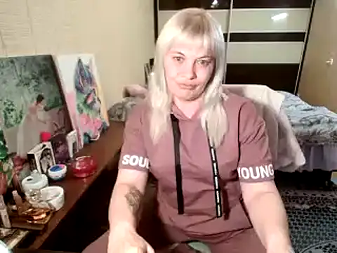 Lia Laguna77 online show from 07.28.26