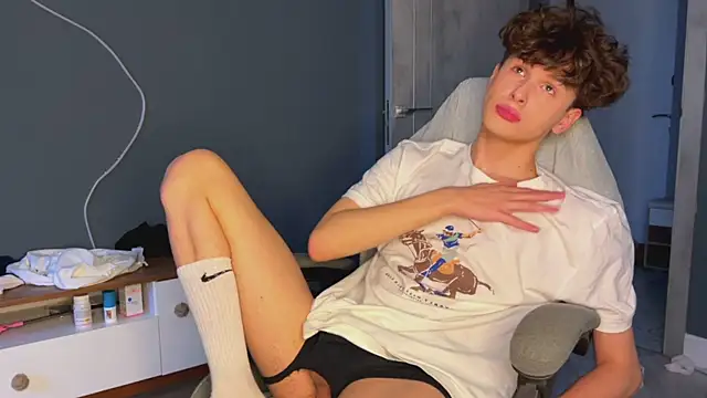 alyx garden online show from 12.28.24