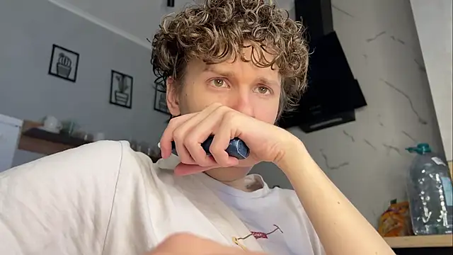 alyx garden online show from 02.28.26