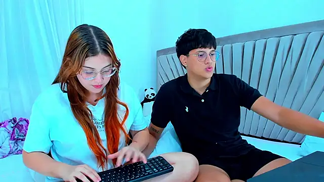 kittyandrick online show from 03.18.25