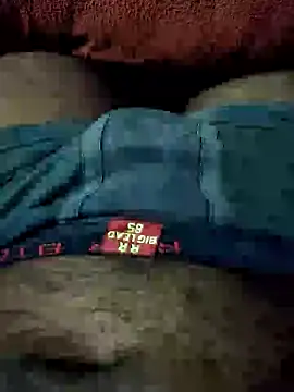 Snapshot of Smollie chatting on 01.15.25 Smollie online show from 01.15.25