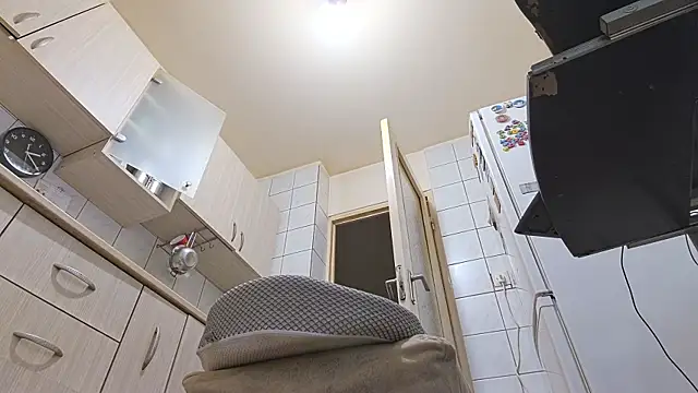 melissaBlessing online show from 02.04.25