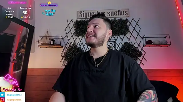 Angelgraham 1 online show from 11.26.25