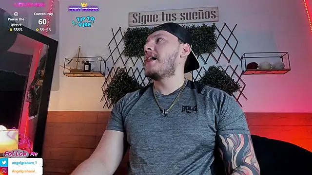 Angelgraham 1 online show from 12.17.25