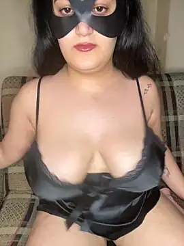 Snapshot of xLolitaa chatting on 02.28.25 xLolitaa online show from 02.28.25