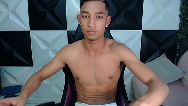 Snapshot of jose_sexycumm chatting on 02.22.25 jose sexycumm online show from 02.22.25