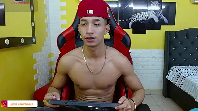 Snapshot of jose_sexycumm chatting on 10.26.25 jose sexycumm online show from 10.26.25