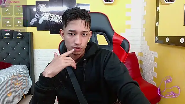 jose sexycumm online show from 12.22.25