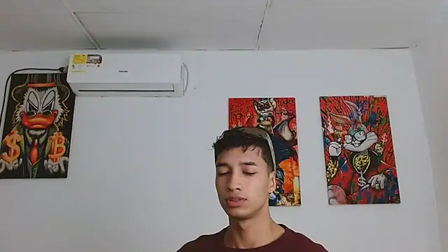 Snapshot of jose_sexycumm chatting on 03.18.26 jose sexycumm online show from 03.18.26