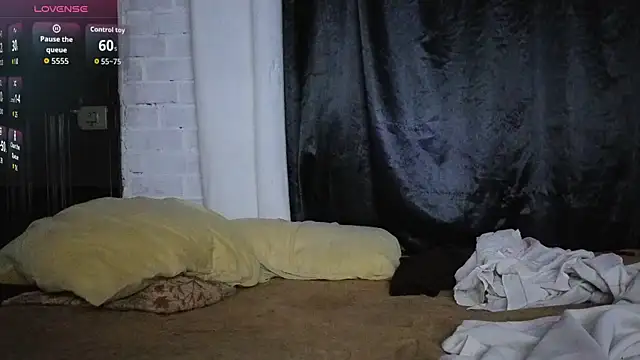 Kimandyuk online show from 12.14.25