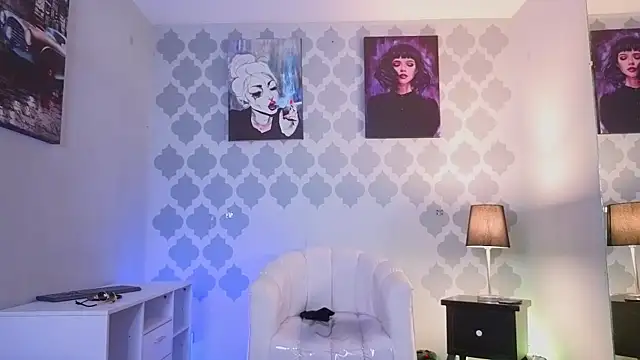 GabyPetit online show from 07.08.26