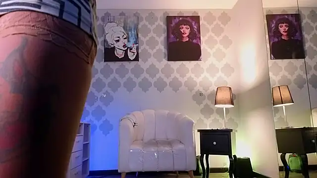 GabyPetit online show from 07.21.26