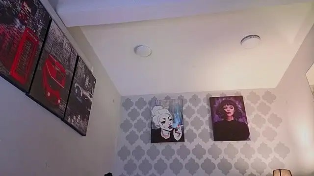 GabyPetit online show from 08.02.26