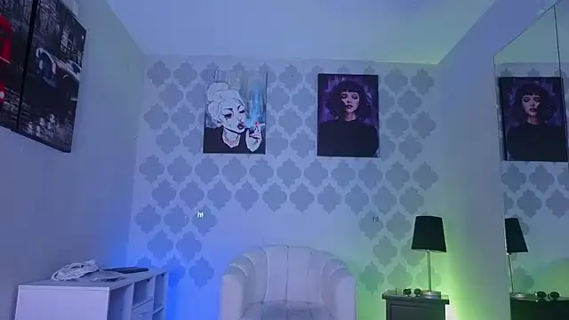 GabyPetit online show from 08.04.26