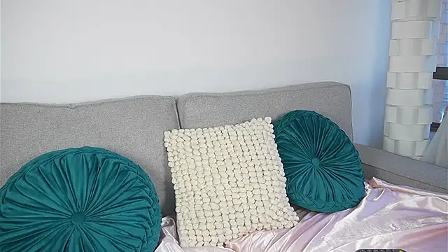 Megan Lim online show from 09.24.25