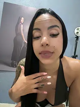 Elamesmamorena online show from 05.18.26
