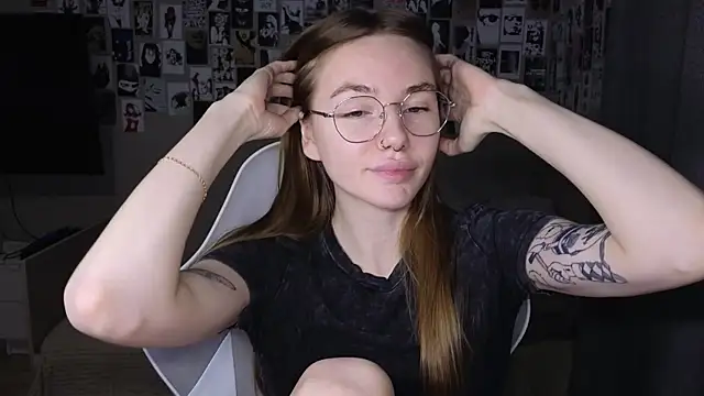littlevildevil online show from 05.15.26
