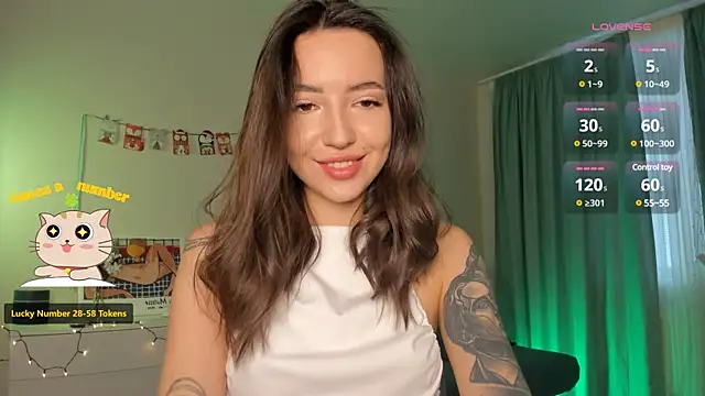 Oh My Dianee online show from 12.20.24