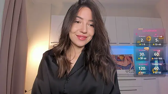 Oh My Dianee online show from 01.08.25