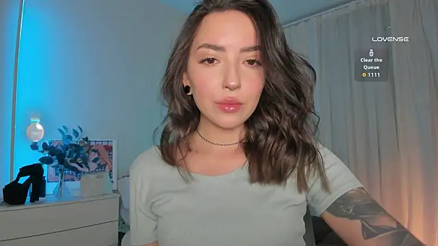 Oh My Dianee online show from 09.18.25