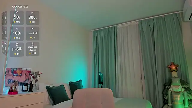 Snapshot of Oh_My_Dianee chatting on 01.12.26 Oh My Dianee online show from 01.12.26