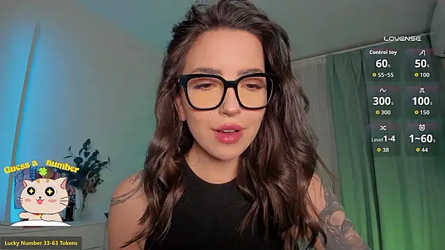 Snapshot of Oh_My_Dianee chatting on 01.19.26 Oh My Dianee online show from 01.19.26