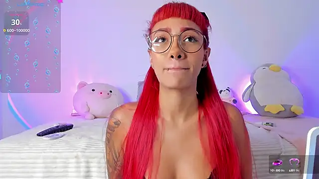 Snapshot of Nix_Taylor chatting on 09.19.25 Nix Taylor online show from 09.19.25