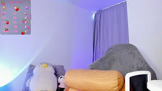 Snapshot of Nix_Taylor chatting on 10.03.25 Nix Taylor online show from 10.03.25