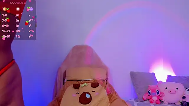 Snapshot of Nix_Taylor chatting on 10.09.25 Nix Taylor online show from 10.09.25