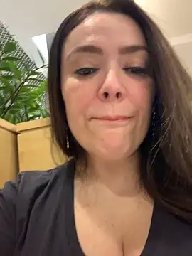 Sophie Eaton online show from 09.13.25