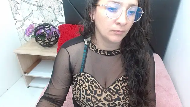 sarax ximena online show from 04.30.26