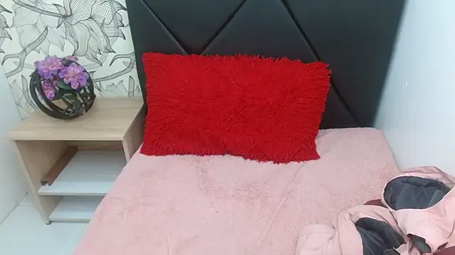 sarax ximena online show from 05.13.26
