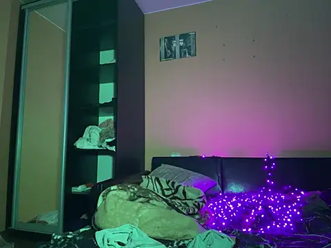 saint cat25 online show from 03.02.25